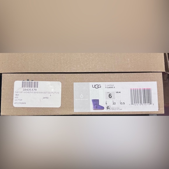 UGG Classic ll Boots TODDLER Girls Purple Wool new - Picture 8 of 8